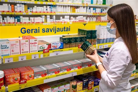 Gydytojos konsultacija prieš vartojant maisto papildus