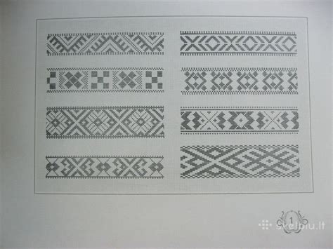 Lietuviškų pledų etno raštai