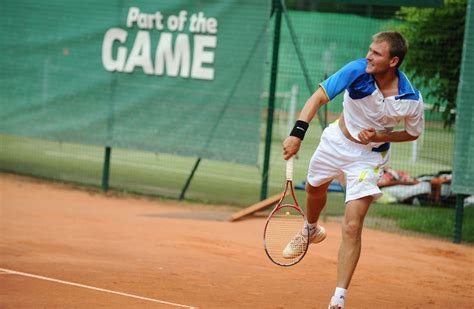 Gvidas Sabeckis su jaunaisiais tenisininkais