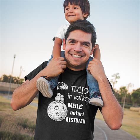 tėčio ir vaiko bendravimas gamtoje