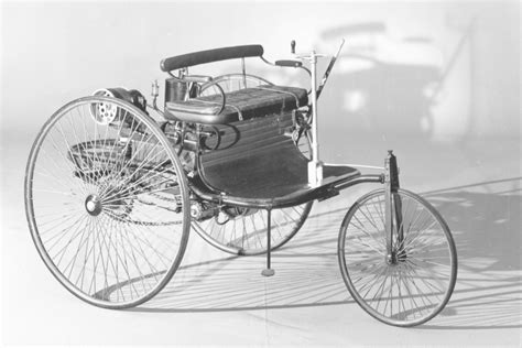 Pirmasis patentuotas K. Benco triratis automobilis