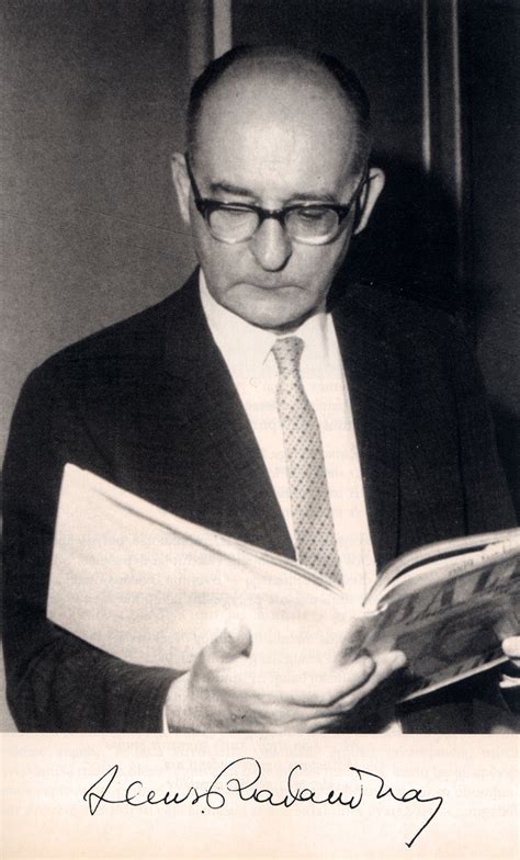 Henrikas Radauskas jaunystėje