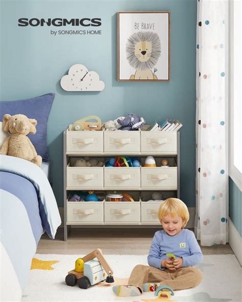 lentynos vaikų kambaryje