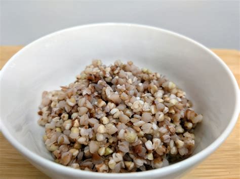 Grikiai dubenyje