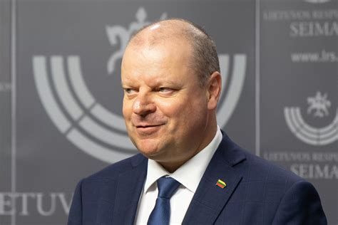 Saulius Skvernelis dalyvauja vyriausybės posėdyje