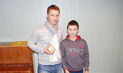 Jaunasis Robertas Šarknickas vaikų globos namuose