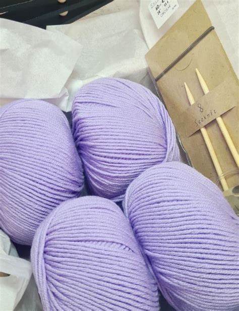 Mezgimo rinkinys su švelniais merino vilnos siūlais