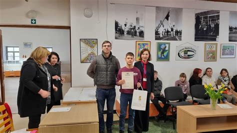 Šeima dalyvaujanti įgūdžių konkurse