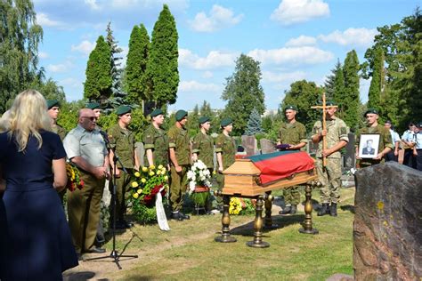 Juozapo Streikaus-Stumbro laidotuvių ceremonija