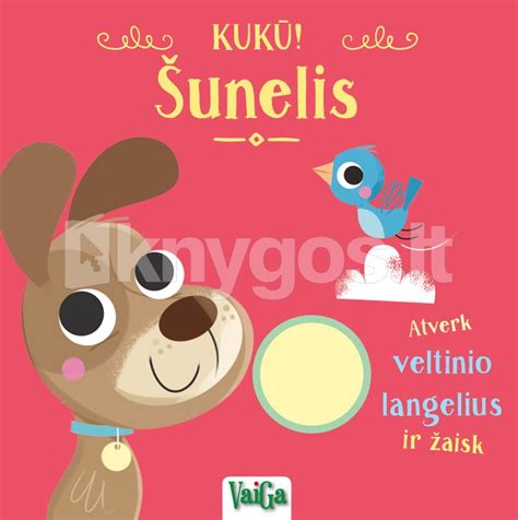 Vaikas atverčia langelius interaktyvioje knygoje