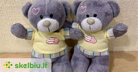 dvynukai miega kartu