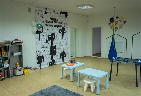 Vaikų dienos centro interjero fragmentas su žaidimų zona