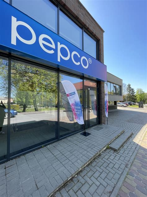 Pepco parduotuvės vitrina