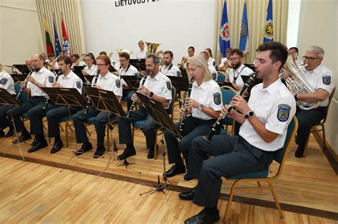 Policijos pareigūnų apdovanojimų ceremonija