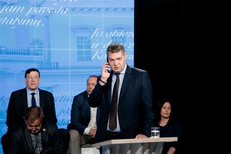 Valentino Mazuronio jaunystės nuotrauka