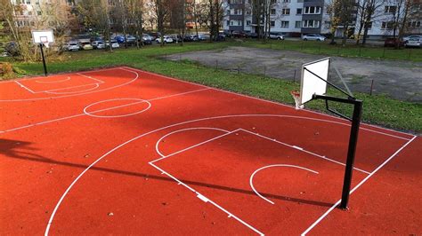 krepšinio aikštelės išdėstymas ir lankų aukščiai