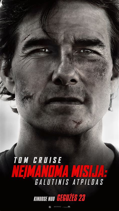 Tom Cruise atlieka triukus filme 