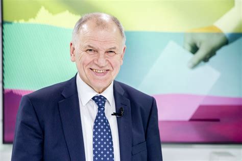 Vytenis Povilas Andriukaitis su žmona Irena balsuoja rinkimuose