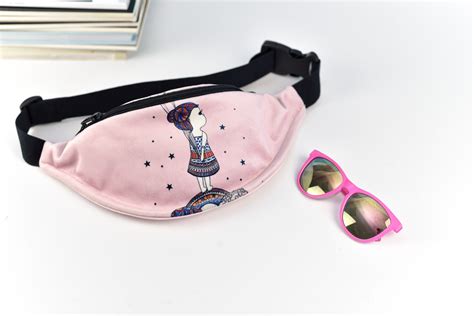 Įvairių modelių vaikiškos juosmens rankinės