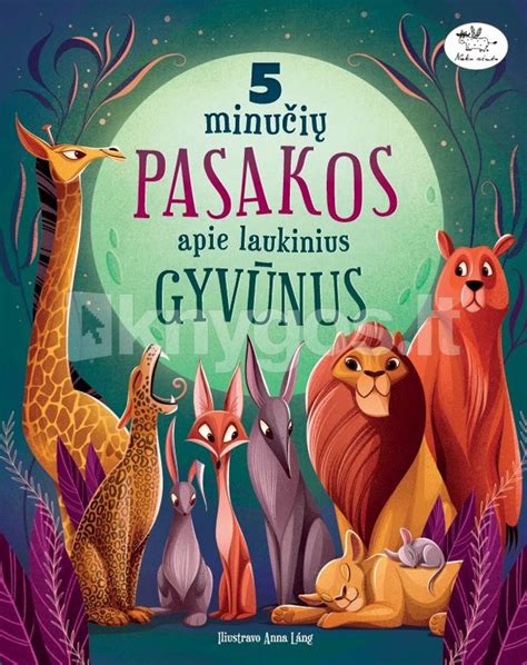 Vaikas su garsine knygele apie gyvūnus
