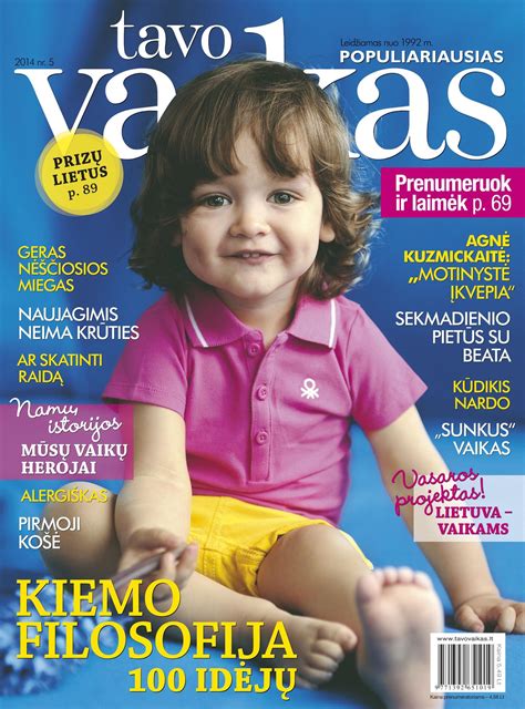 Vaikas, skaitantis knygą ar žurnalą