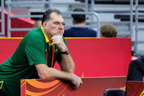 Arvydas Sabonis su Lietuvos rinktinės marškinėliais