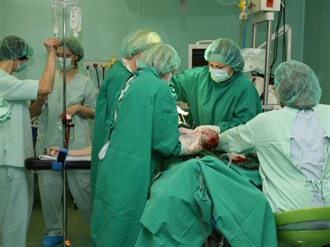 Moters pasiruošimas cezario pjūvio operacijai