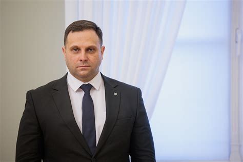 Jaunas Dastinas Hofmanas