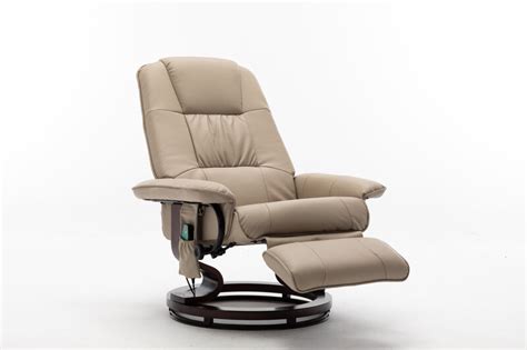 Technikos sandėlis su pažeistomis pakuotėmis ir garantijos ženklu