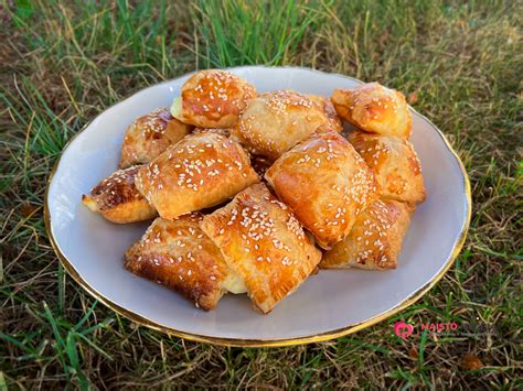 Ingredientai keptam varškės sūriui paruošti