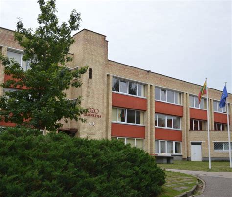 Vilniaus Ozo gimnazijos pastatas