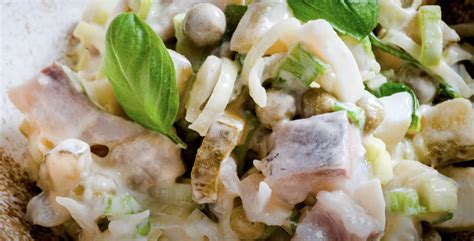 Ingredientai silkės salotoms