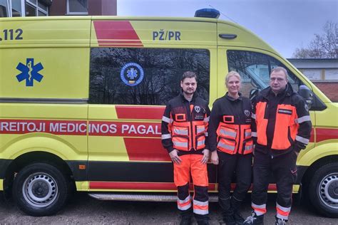 Medicinos personalas komandoje