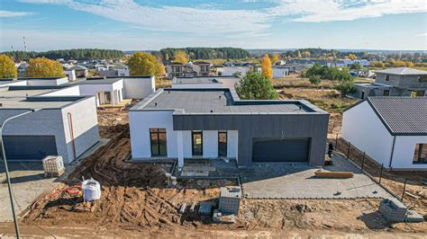 Šeimos namo fasadas Estijoje