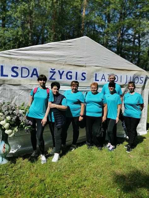 Socialinės globos namų darbuotojų komanda