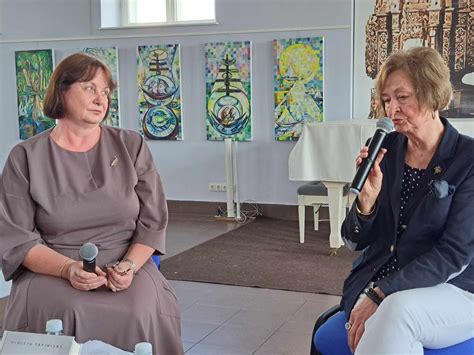 Violeta Tapinienė su draugėmis Kėdainiuose