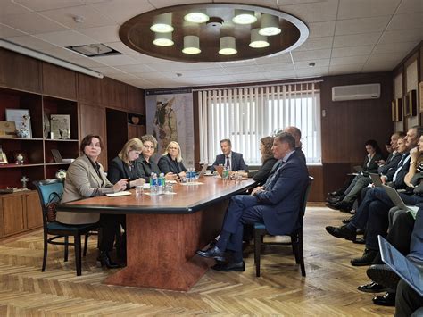 Lietuvos demografinės tendencijos: senstanti visuomenė