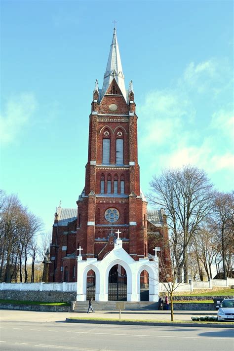 Kelmės parapijos Švč. Mergelės Marijos Ėmimo į dangų bažnyčia