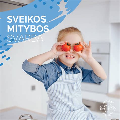 Vaikai šeimynoje kartu gaminantys maistą ir besimokantys buities