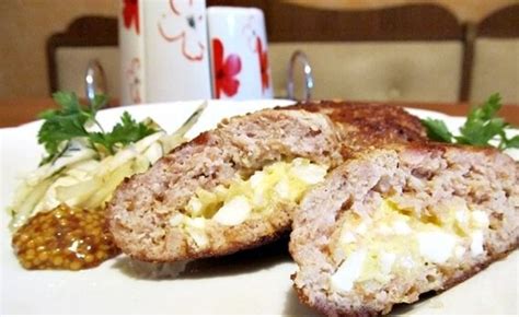 Zrazai su malta mėsa, sūriu ir kiaušiniais