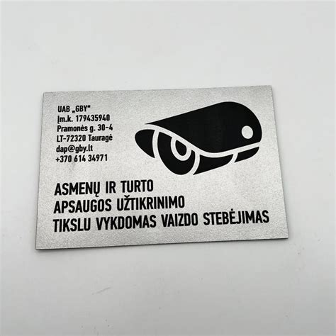lyginamoji lentelė su vaizdo auklių funkcijomis