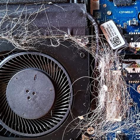 Nešiojamo kompiuterio valymas nuo dulkių