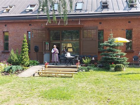 Prienų globos namų aplinka gamtoje