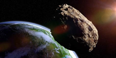 Chondrulės meteorito pjūvyje