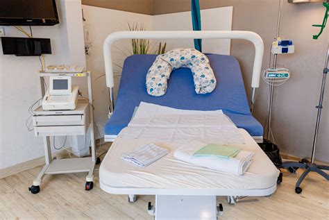 Gimdymo namų priimamasis ir medicininė apžiūra
