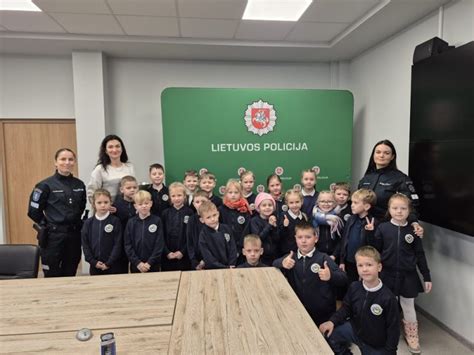 Nuotrauka su policijos tyrimu