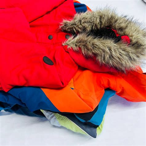 vaikiškos striukės skirtingais metų laikais