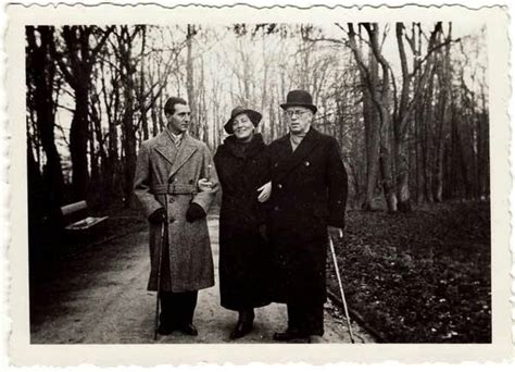 Nuotrauka: Lina Medina ir jos sūnus