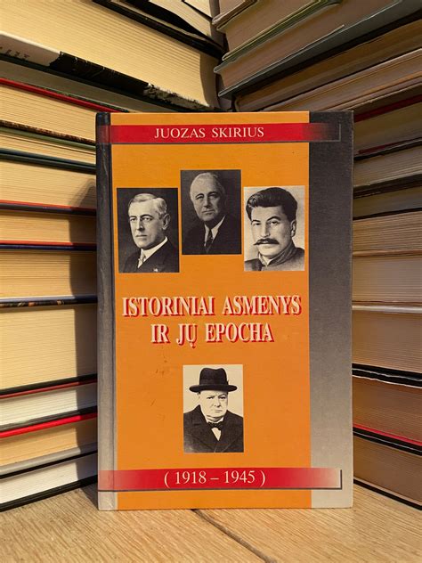 Asmenys besirengiantys muzikinėms kaukėms