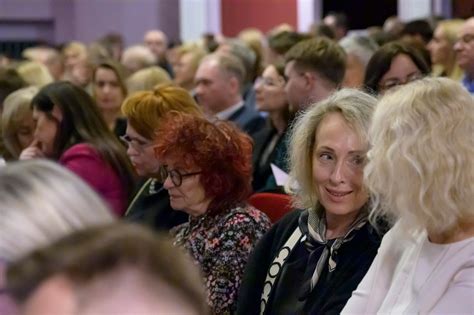 Draugų ir šeimos palaikymas gedėjimo metu
